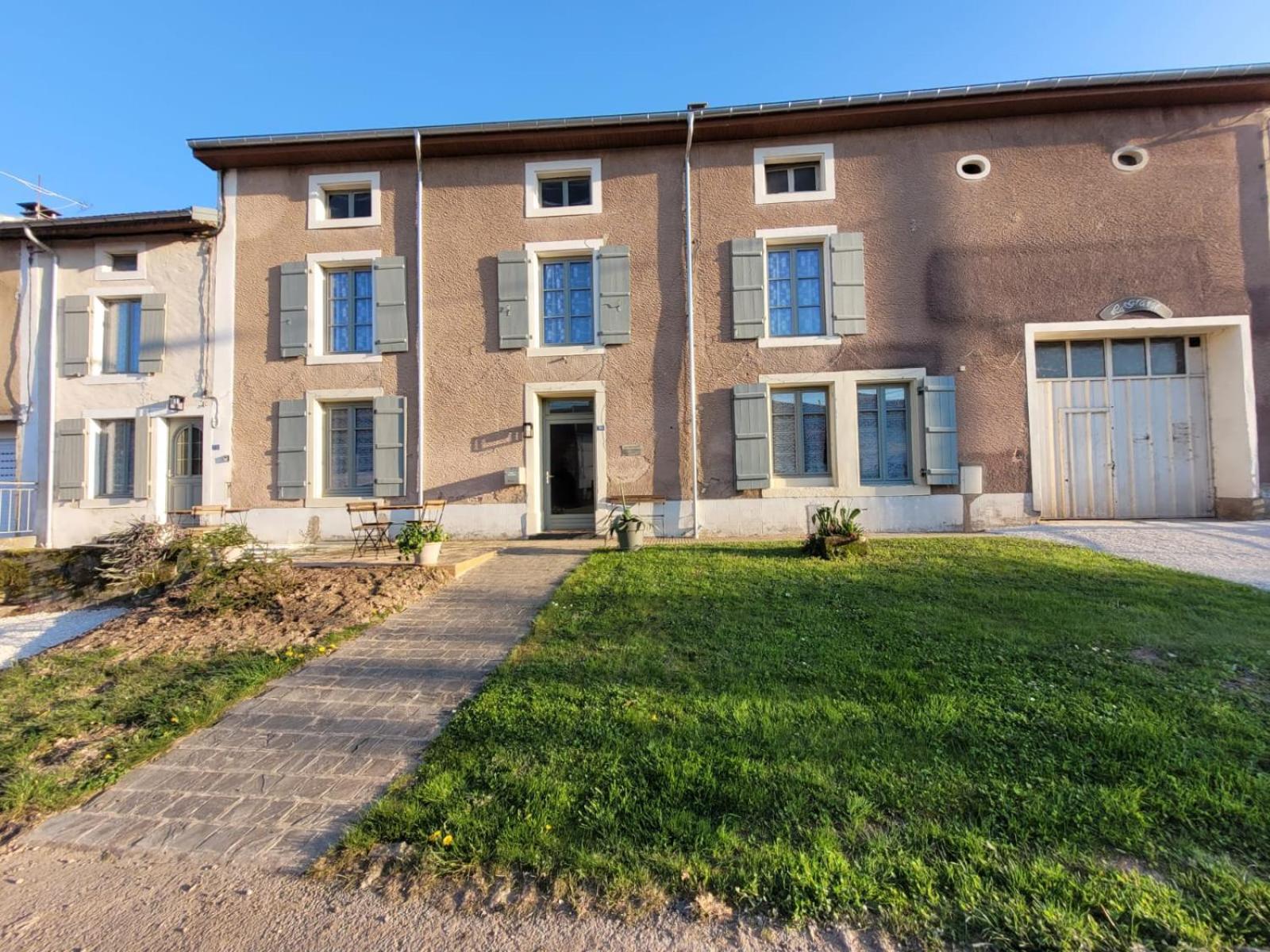 Gite Coeurdacier Monthureux-sur-Saône Exteriör bild